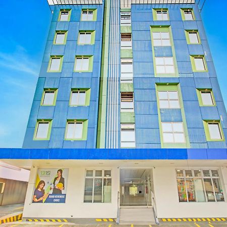 Collection O 1318 Residences, University Belt, Metro Manila Dış mekan fotoğraf
